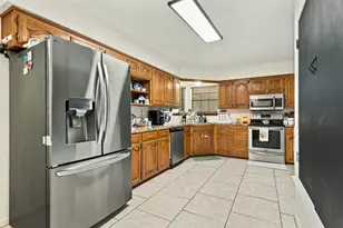709 Glazner St, Hawkins, TX 75765 - Photo 12