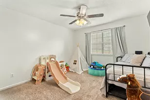 709 Glazner St, Hawkins, TX 75765 - Photo 18