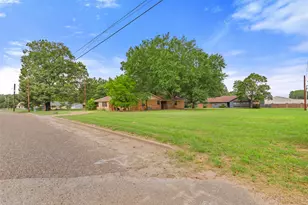 709 Glazner St, Hawkins, TX 75765 - Photo 26