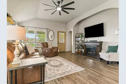 9805 Osprey Drive, Fort Worth, TX 76108 - Photo 6