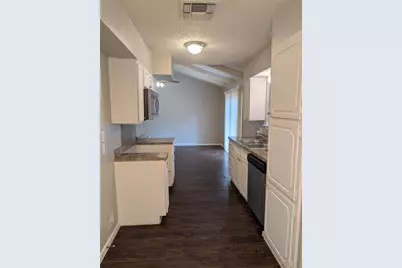 633 Christie Court, Everman, TX 76140 - Photo 8