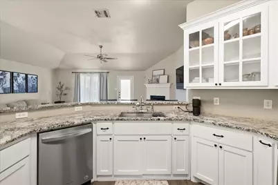 1410 Teal Way, Midlothian, TX 76065 - Photo 2