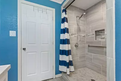 4617 Colonial Avenue, Waco, TX 76710 - Photo 24