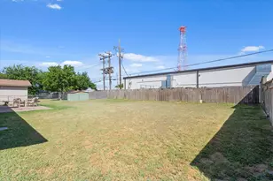 4617 Colonial Ave, Waco, TX 76710 - Photo 22