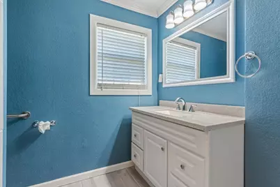 4617 Colonial Avenue, Waco, TX 76710 - Photo 16