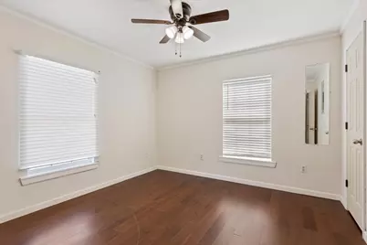 4617 Colonial Avenue, Waco, TX 76710 - Photo 6