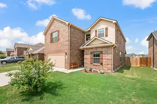 119 Magnolia Dr, Sanger, TX 76266 - Photo 4