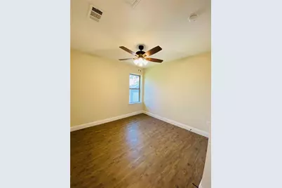 312 W Heron Street, Denison, TX 75020 - Photo 6