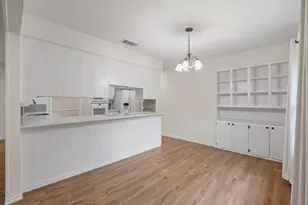 3756 Wedgworth Rd S, Fort Worth, TX 76133 - Photo 4