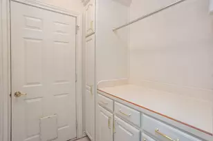 913 Mesquite St, Gainesville, TX 76240 - Photo 16