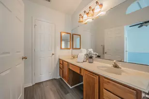 4631 Essex Dr, Grand Prairie, TX 75052 - Photo 18