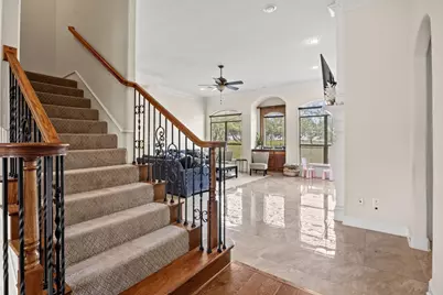 804 Bentwater Parkway, Grand Prairie, TX 75104 - Photo 4
