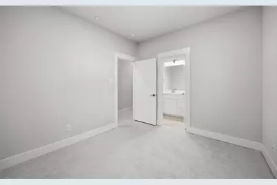 625 N Tyler Street #402, Dallas, TX 75208 - Photo 18