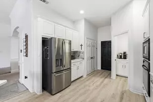 115 Honeysuckle Dr, Justin, TX 76247 - Photo 16