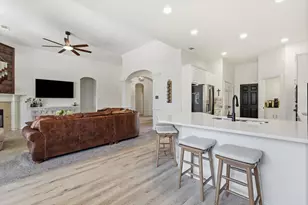 115 Honeysuckle Dr, Justin, TX 76247 - Photo 14