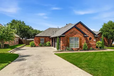 115 Honeysuckle Drive, Justin, TX 76247 - Photo 2