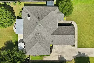 115 Honeysuckle Dr, Justin, TX 76247 - Photo 38
