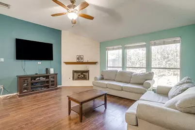 4621 Barnhill Lane, Fort Worth, TX 76135 - Photo 2
