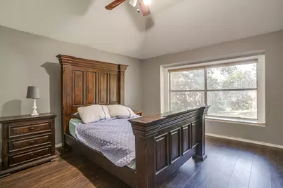 4621 Barnhill Lane, Fort Worth, TX 76135 - Photo 14