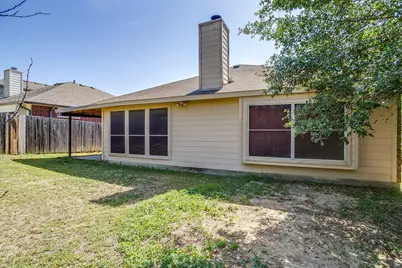 4621 Barnhill Lane, Fort Worth, TX 76135 - Photo 28