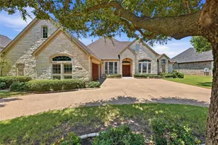 2703 Waters Edge Dr, Granbury, TX 76048 - Photo 1