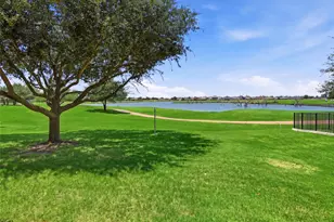 2703 Waters Edge Dr, Granbury, TX 76048 - Photo 4