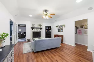 3811 Helmsford Dr, Arlington, TX 76016 - Photo 6