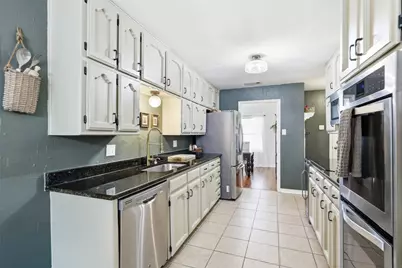3811 Helmsford Drive, Arlington, TX 76016 - Photo 14
