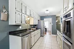 3811 Helmsford Dr, Arlington, TX 76016 - Photo 14