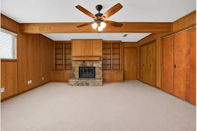 509 Henslee Drive, Euless, TX 76040 - Photo 8