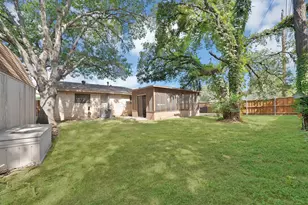 509 Henslee Dr, Euless, TX 76040 - Photo 28