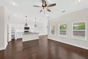 8504 Christie Ln, Greenville, TX 75402 - Photo 6