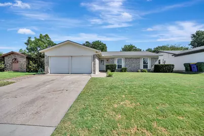 6453 Starnes Road, Watauga, TX 76148 - Photo 1