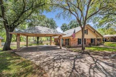 5206 Chaparral Drive, Waco, TX 76710 - Photo 2