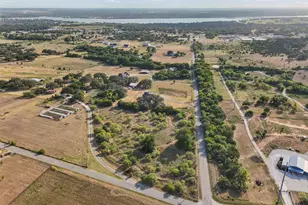 325 Bolton Rd, Granbury, TX 76049 - Photo 2
