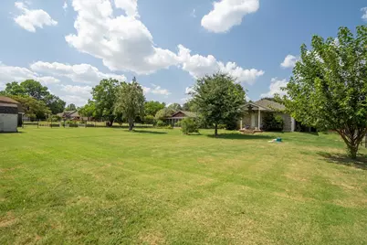 301 Meadow Knoll Drive, Double Oak, TX 75077 - Photo 36