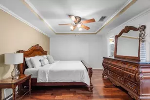 301 Meadow Knoll Drive, Double Oak, TX 75077 - Photo 22