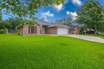 127 McAlister Road, Burleson, TX 76028 - Photo 2