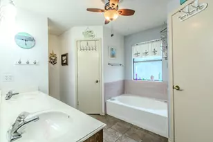 127 McAlister Rd, Burleson, TX 76028 - Photo 12