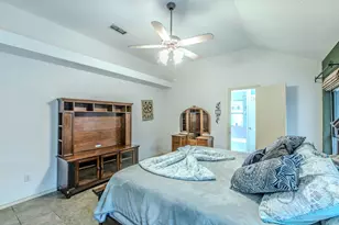 127 McAlister Rd, Burleson, TX 76028 - Photo 18