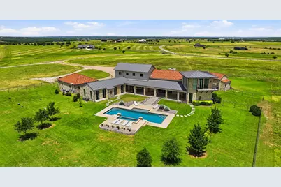 11802 E Rocky Creek Road, Crowley, TX 76036 - Photo 1