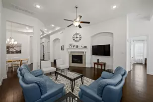 7208 Haven Ct, Irving, TX 75063 - Photo 6