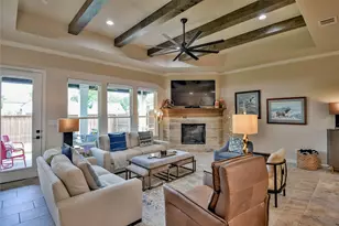 1453 Highland Park Cir, Granbury, TX 76048 - Photo 6