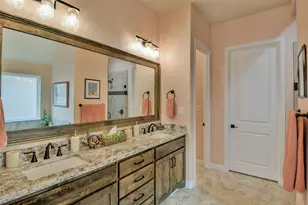 1453 Highland Park Cir, Granbury, TX 76048 - Photo 24