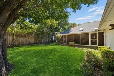 2909 Cambridgeshire Drive, Carrollton, TX 75007 - Photo 28