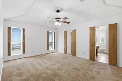 2110 Meadowview Court, Garland, TX 75043 - Photo 10