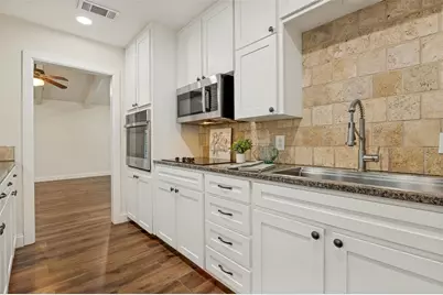 511 Westcliff Drive, Euless, TX 76040 - Photo 12