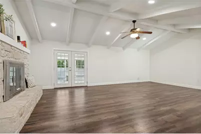 511 Westcliff Drive, Euless, TX 76040 - Photo 6