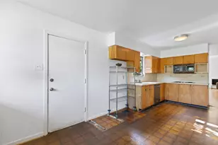8805 Rolling Rock Ln, Dallas, TX 75238 - Photo 16