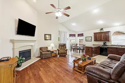 4524 Lacewood Drive, Denton, TX 76226 - Photo 8